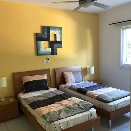 Apartamento Schoenes 3 Apartment, Meerblick, Pool, Freies Wlan Peyia