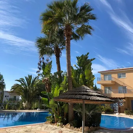 Διαμέρισμα Schoenes 3 Apartment, Meerblick, Pool, Freies Wlan