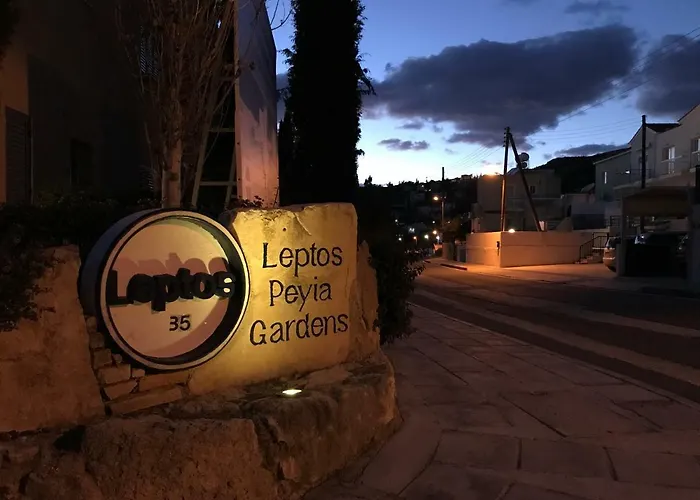 Schoenes 3 Apartment, Meerblick, Pool, Freies Wlan Διαμέρισμα